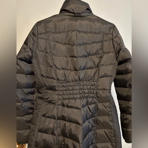 Michael Kors Women's Long‎ Puffer Coat Size small black with gold see pics* - Picture 3 of 16
